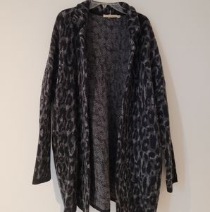 Nuetral cheetah cardigan